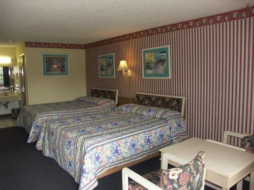 Deerwood Inn & Madison Campground ห้อง รูปภาพ