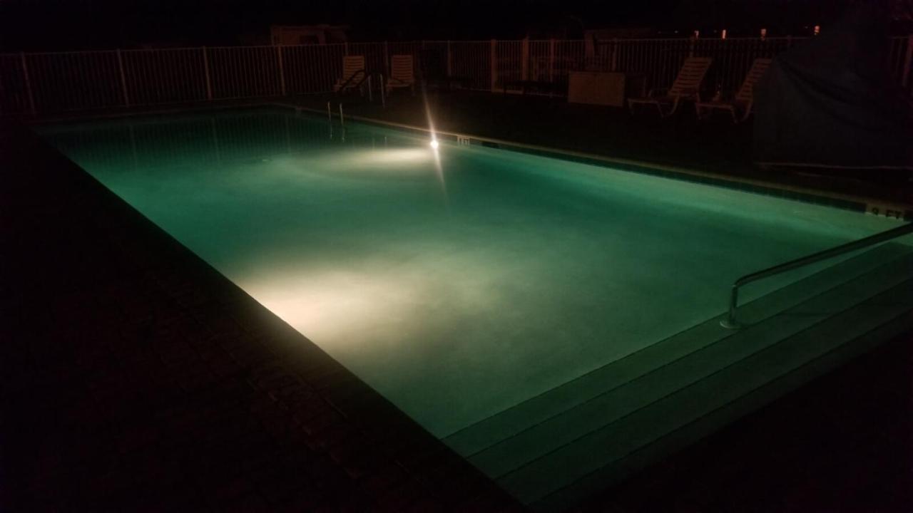 Deerwood Inn & Madison Campground ภายนอก รูปภาพ